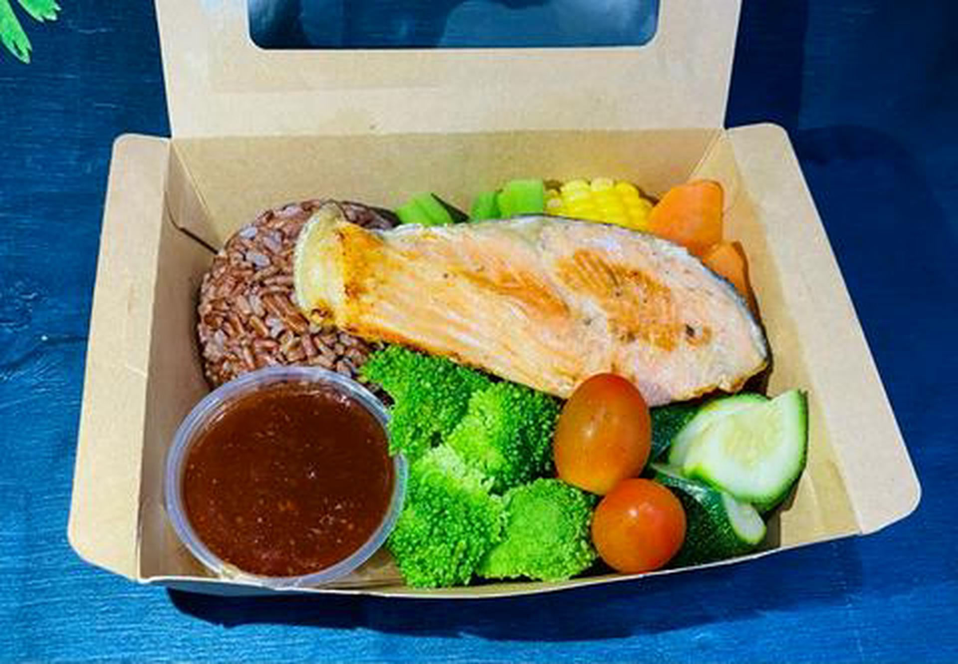 Hình ảnh Cá hồi sốt BBQ