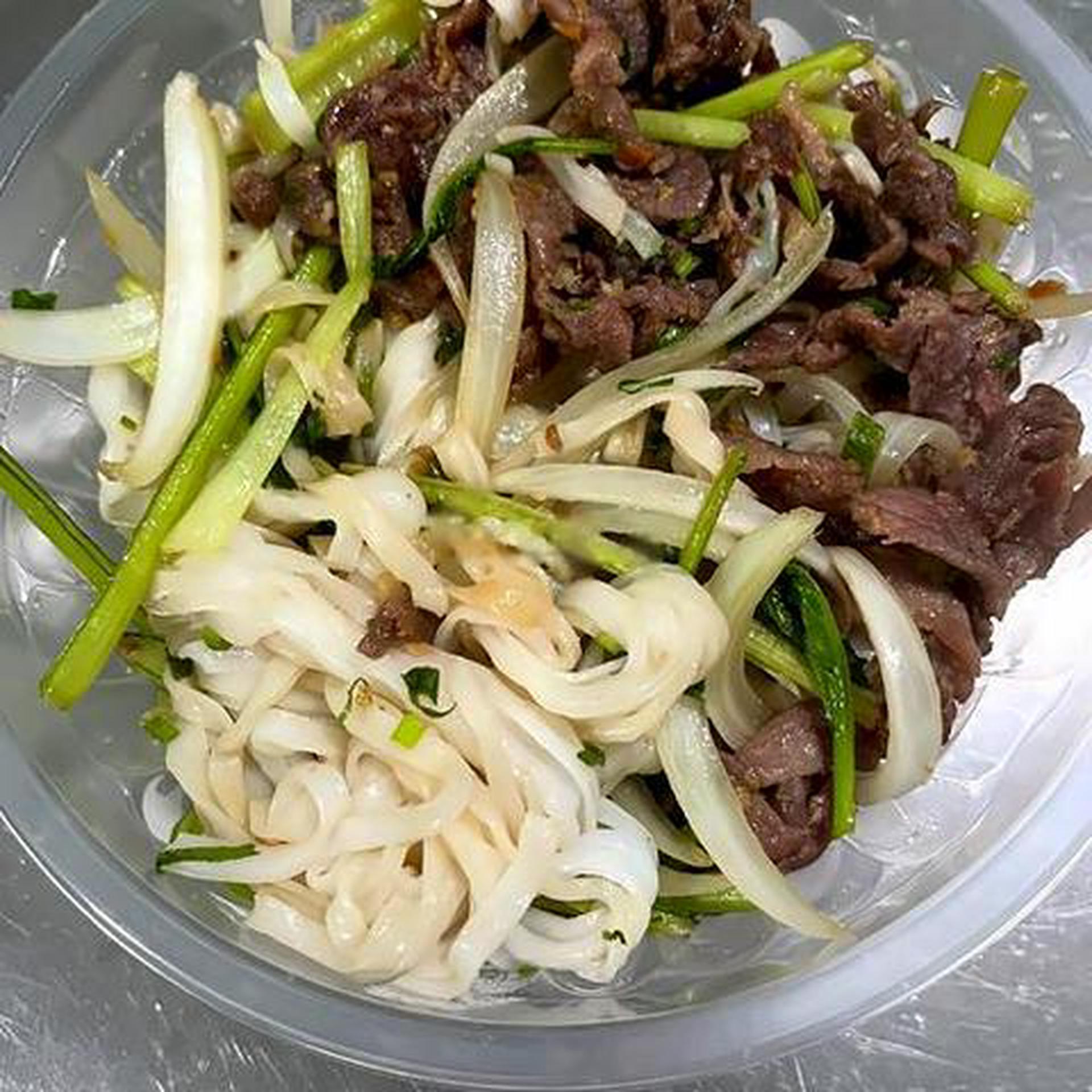 Hình ảnh Hủ tiếu xào bò