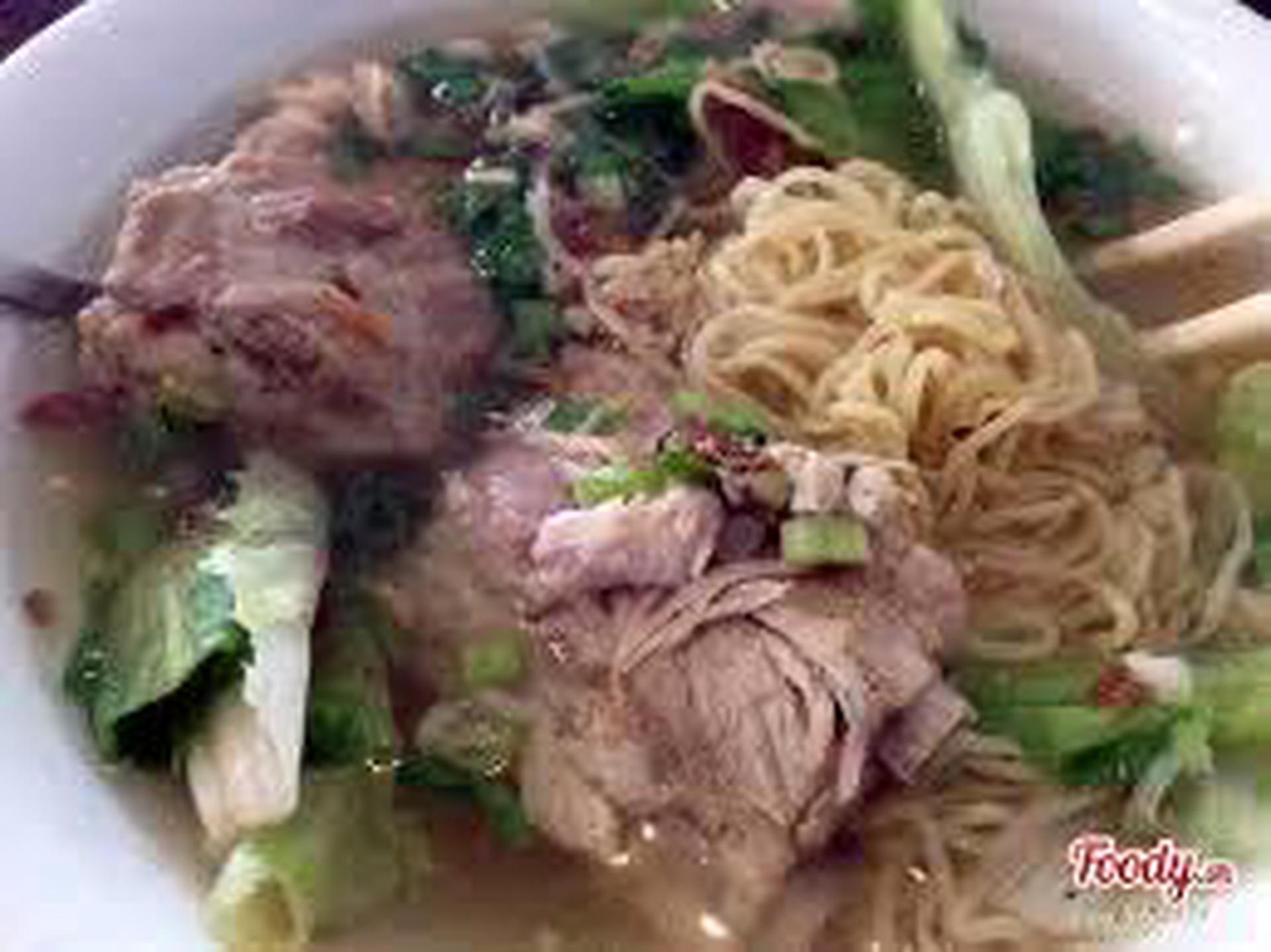 Hình ảnh Hủ tiếu mì xí quách