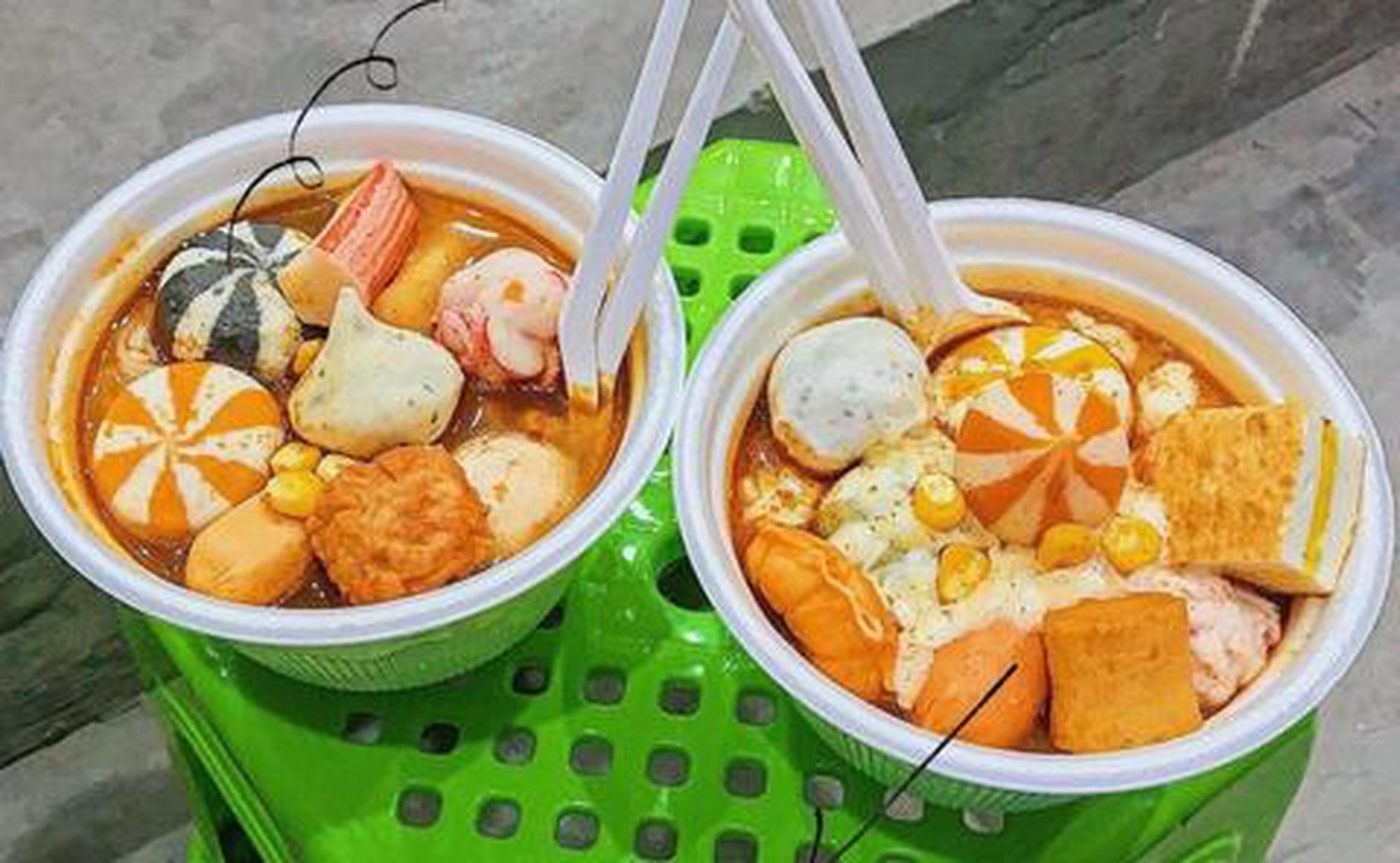 Hình ảnh Mì tôm + cá viên
