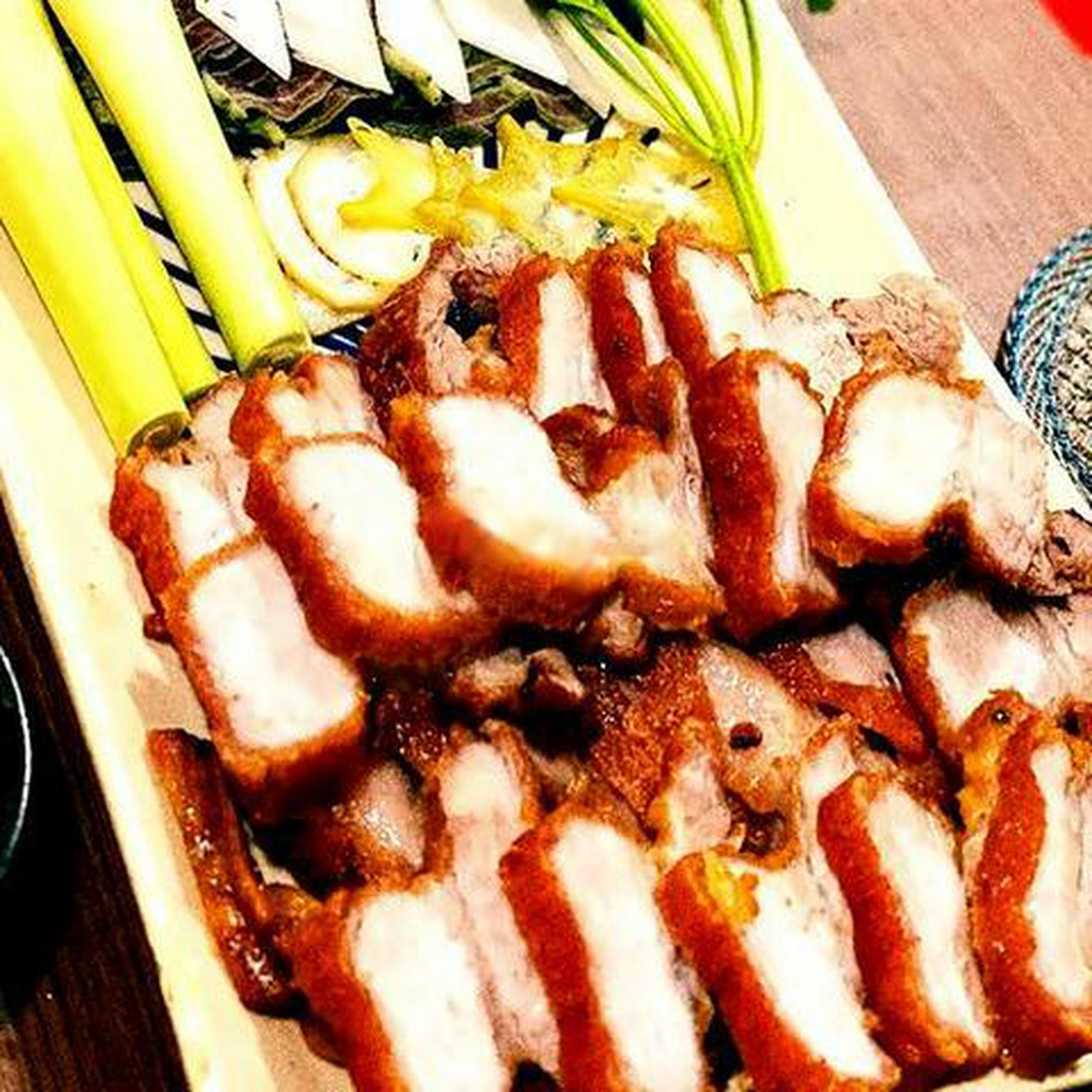Hình ảnh Ba chỉ chiên giòn da