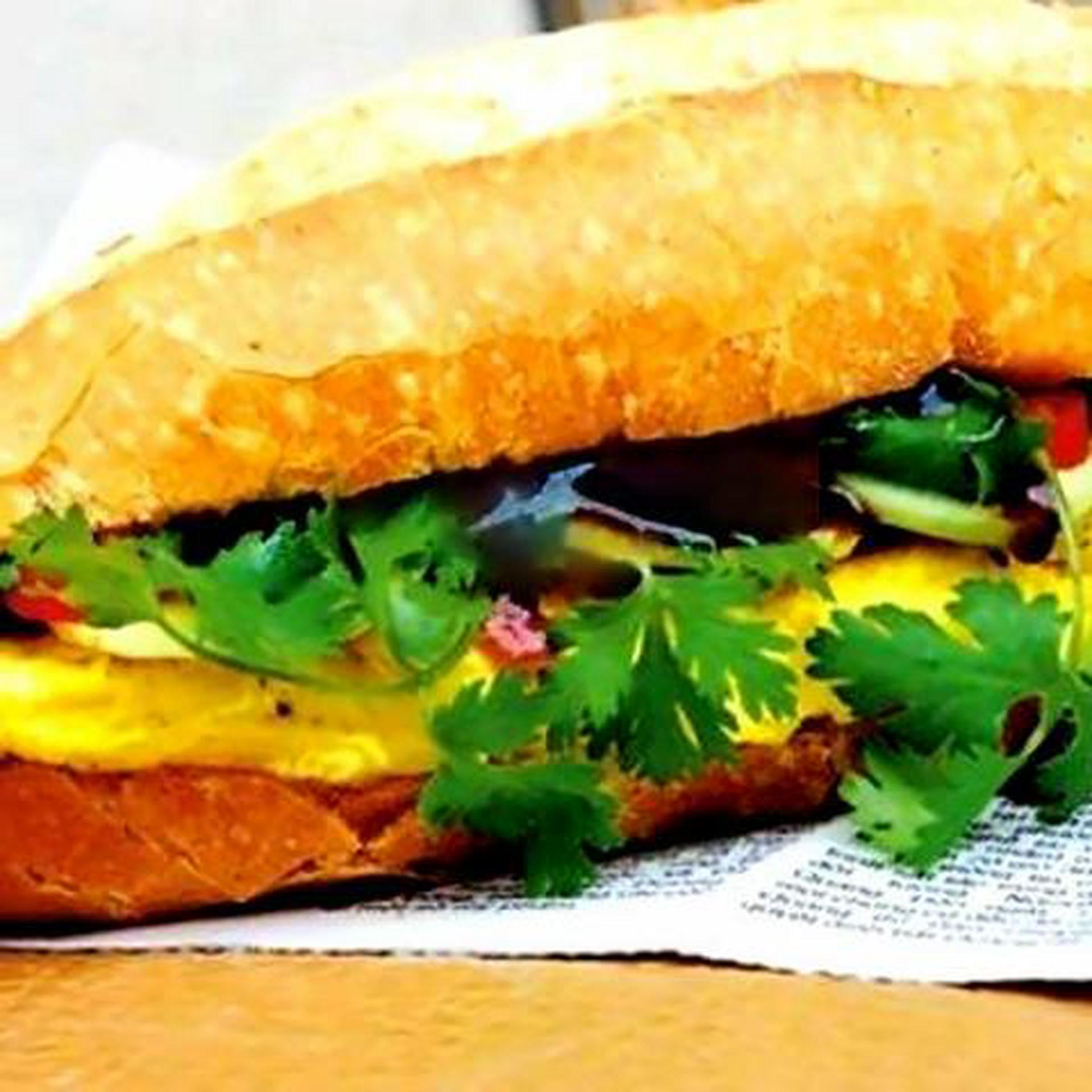 Hình ảnh Bánh mì 2 trứng