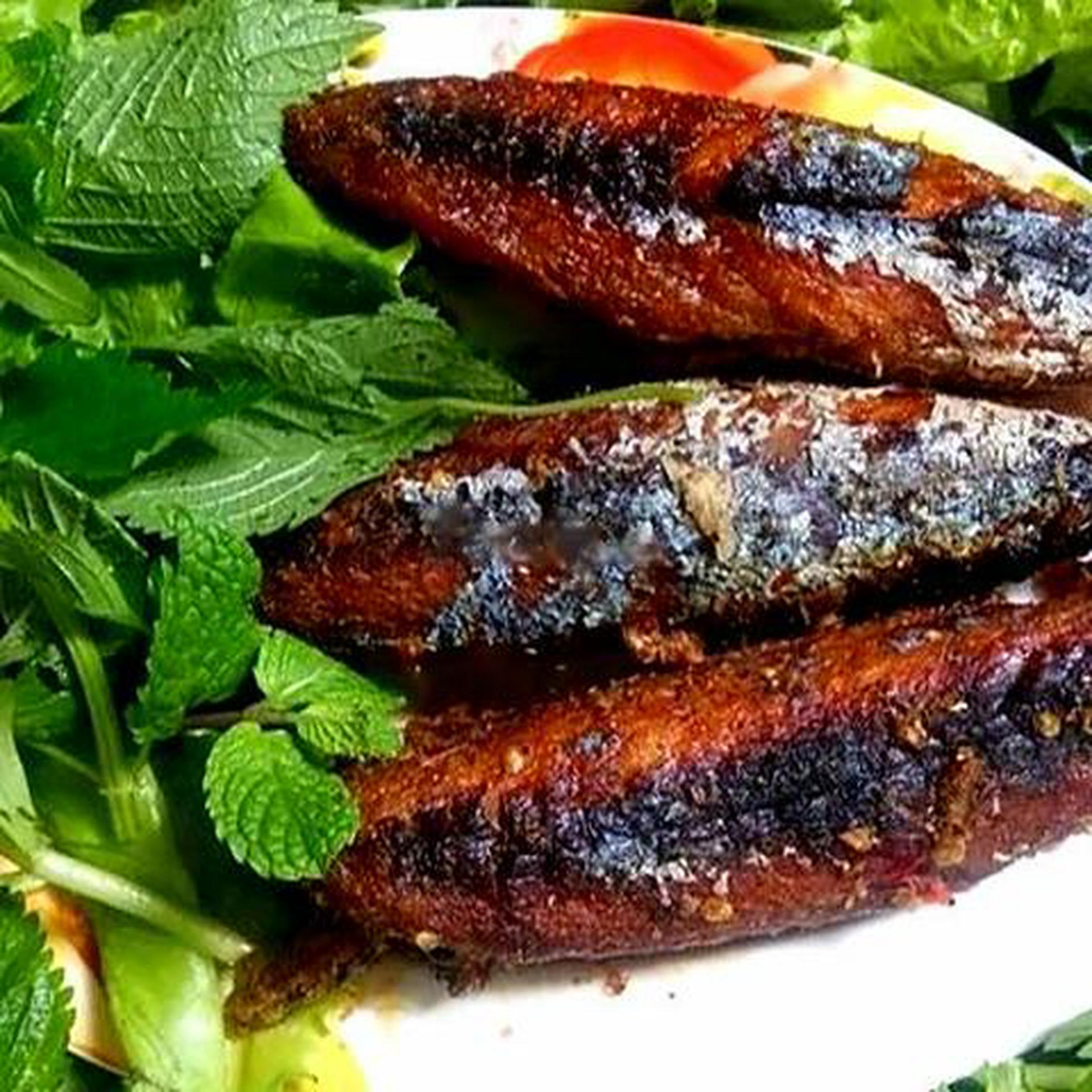 Hình ảnh Cá nục chiên giòn