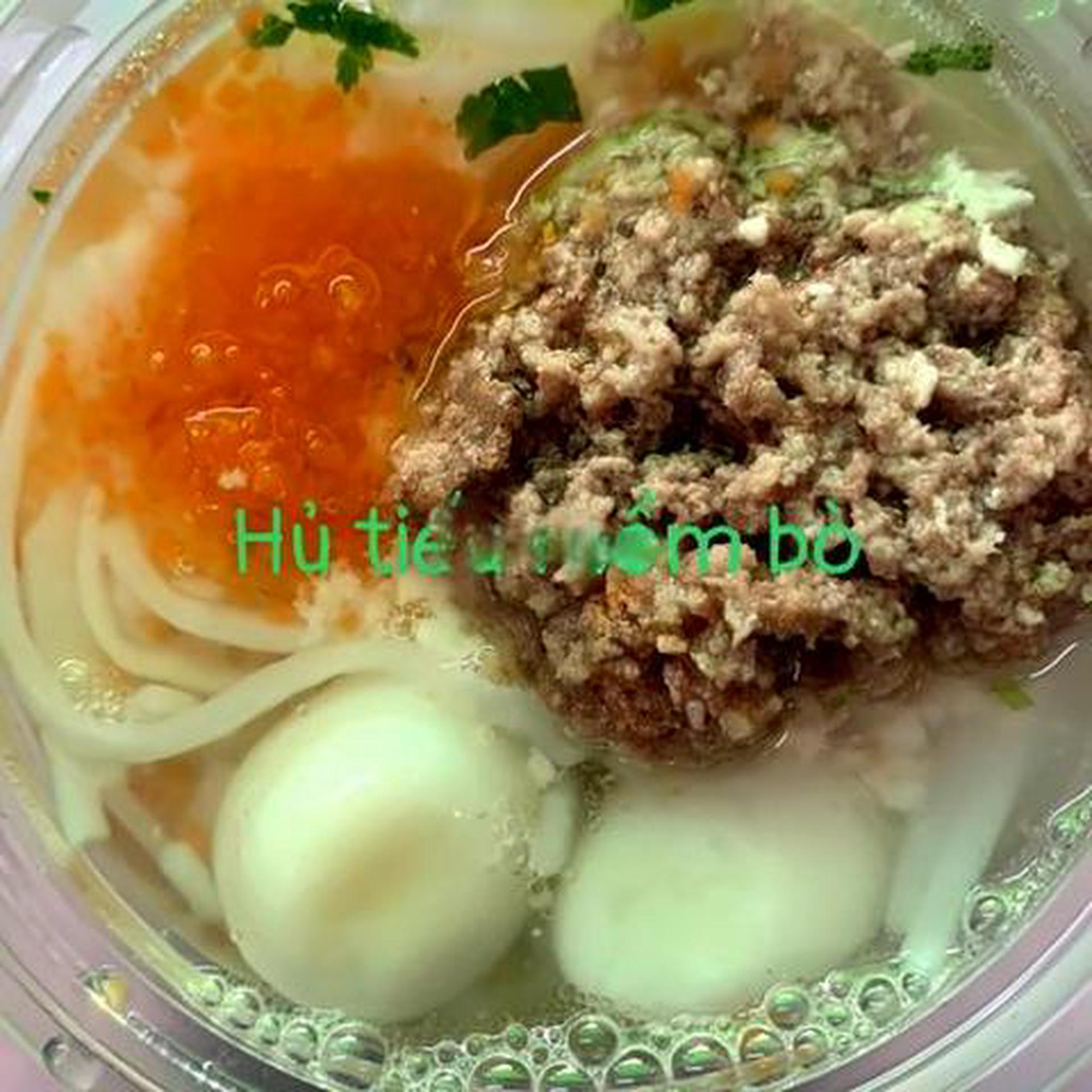 Hình ảnh Hủ tiếu mềm thịt bò bằm nước lỏng