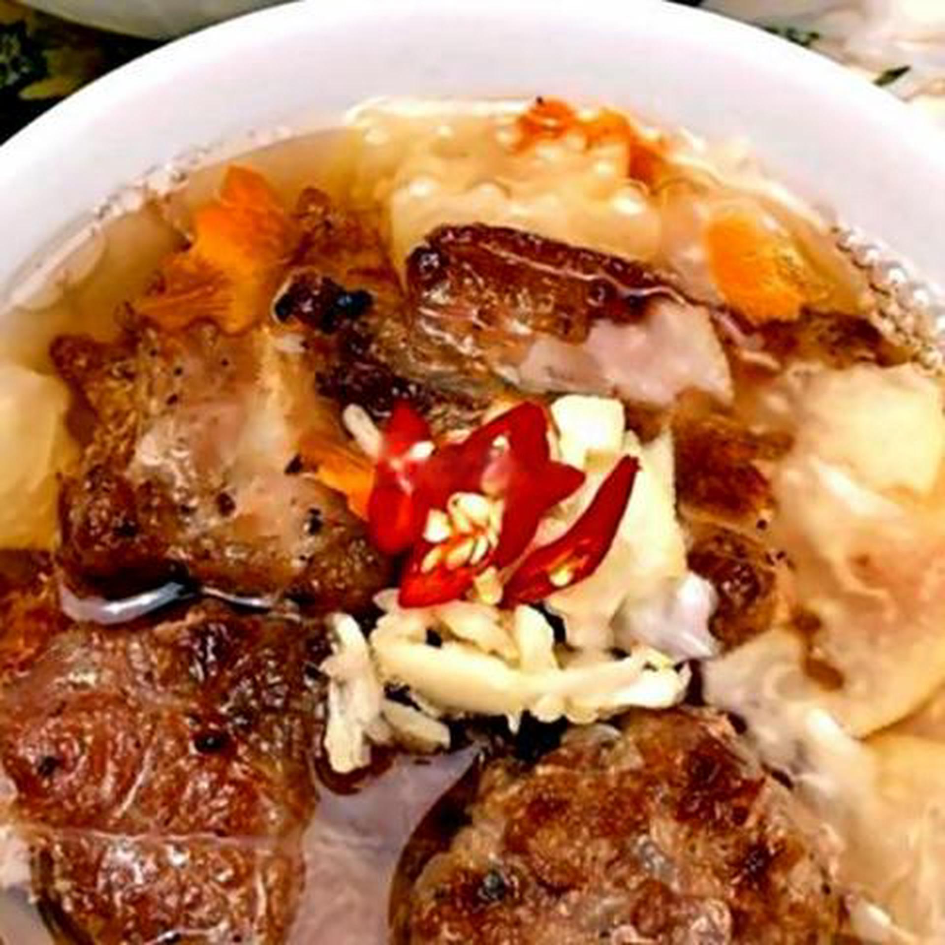 Hình ảnh Bún chả Hà Nội (thịt miếng + thịt bằm)