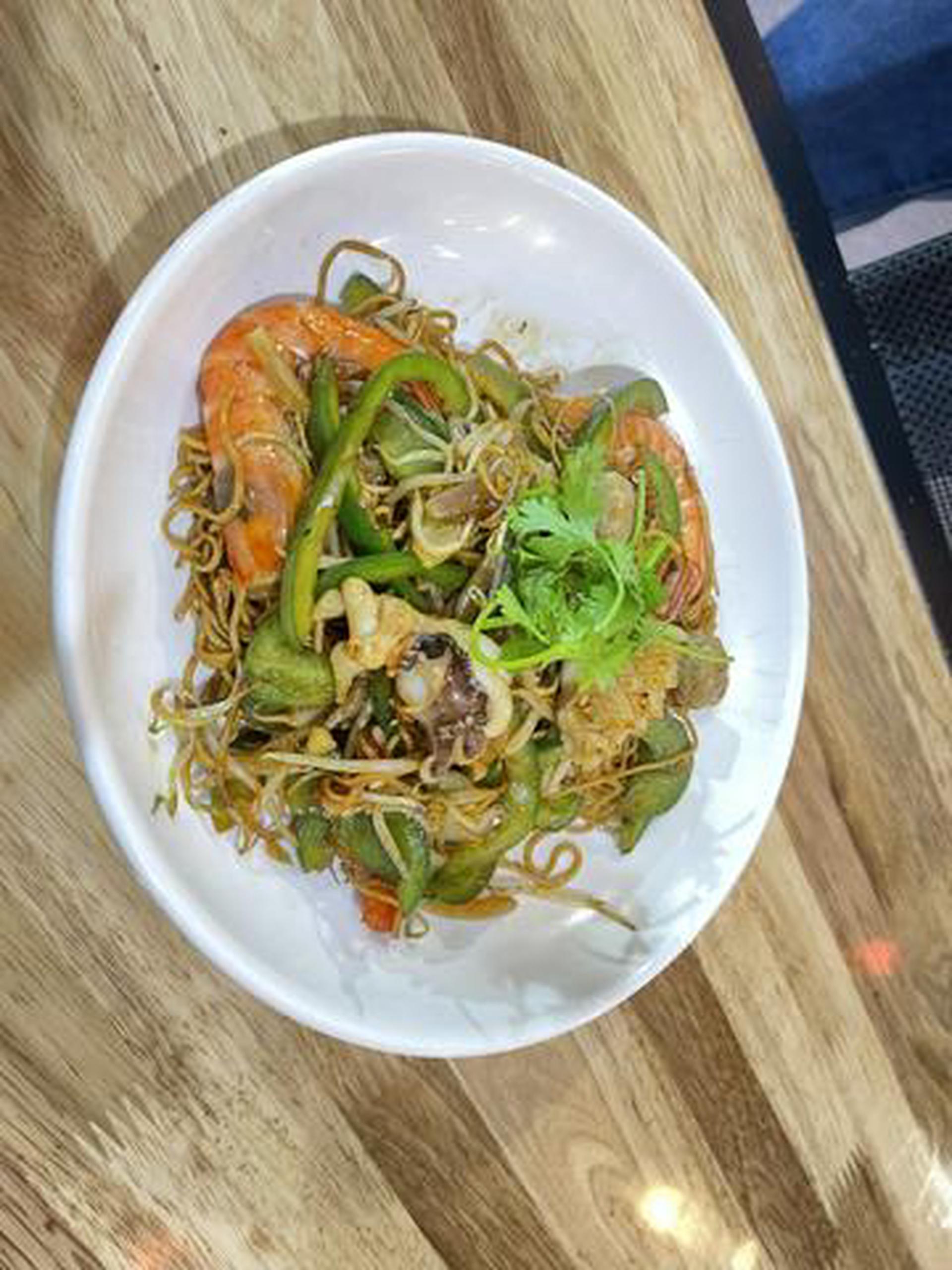 Hình ảnh Mì xào Tứ Xuyên