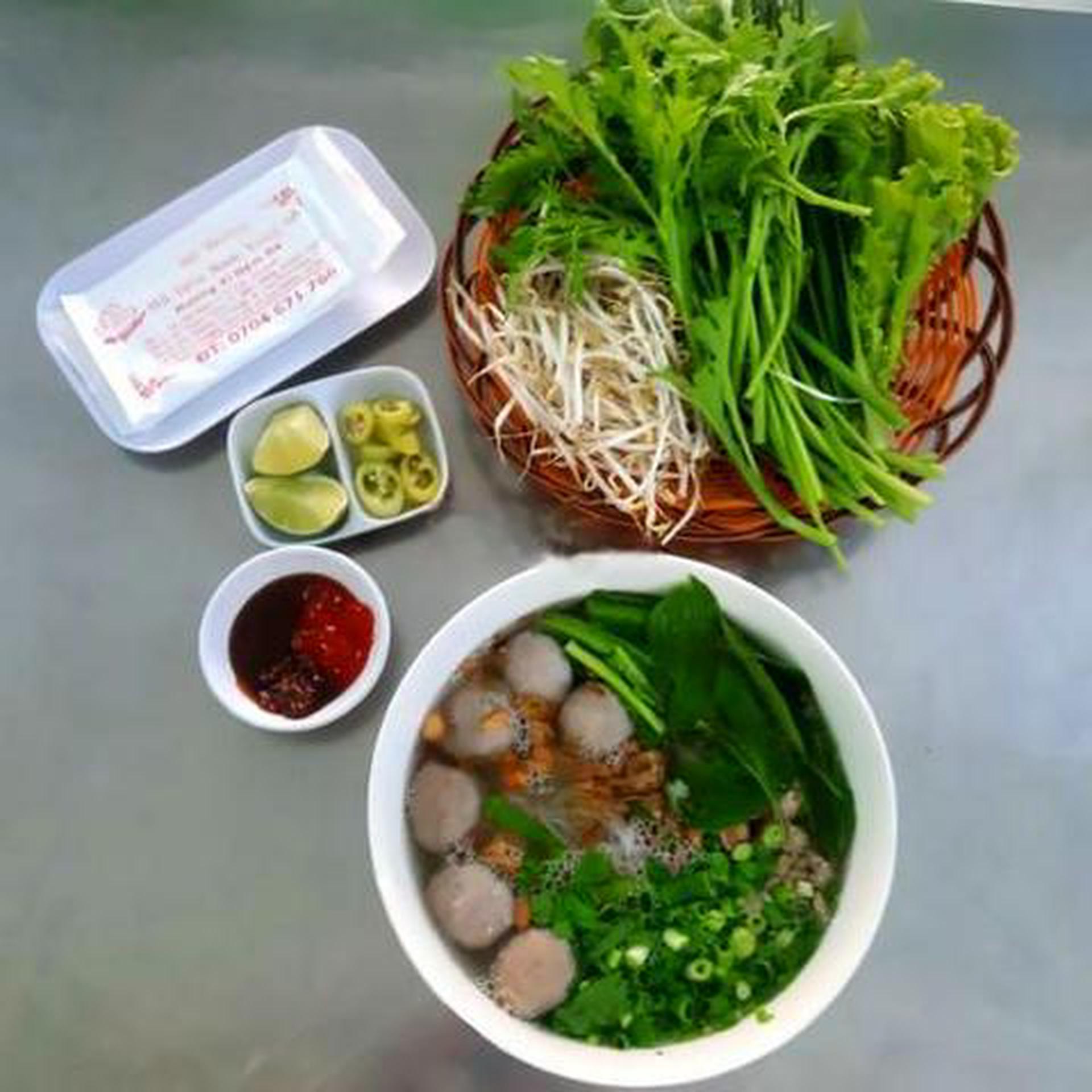Hình ảnh Hủ tiếu mềm bò viên
