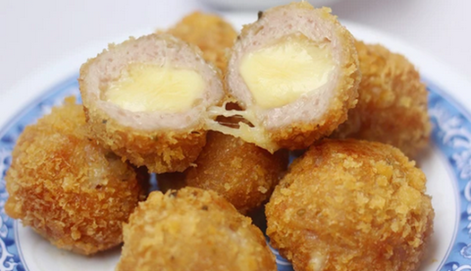 Hình ảnh nem chua phô mai