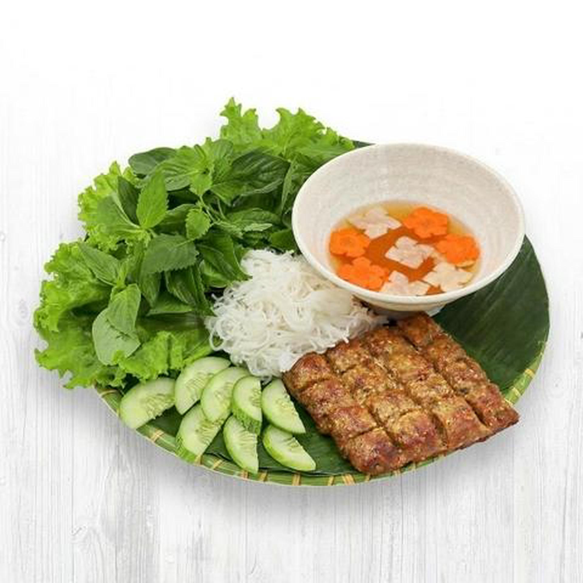 Hình ảnh Bún chả quạt Wrap&Roll vừa