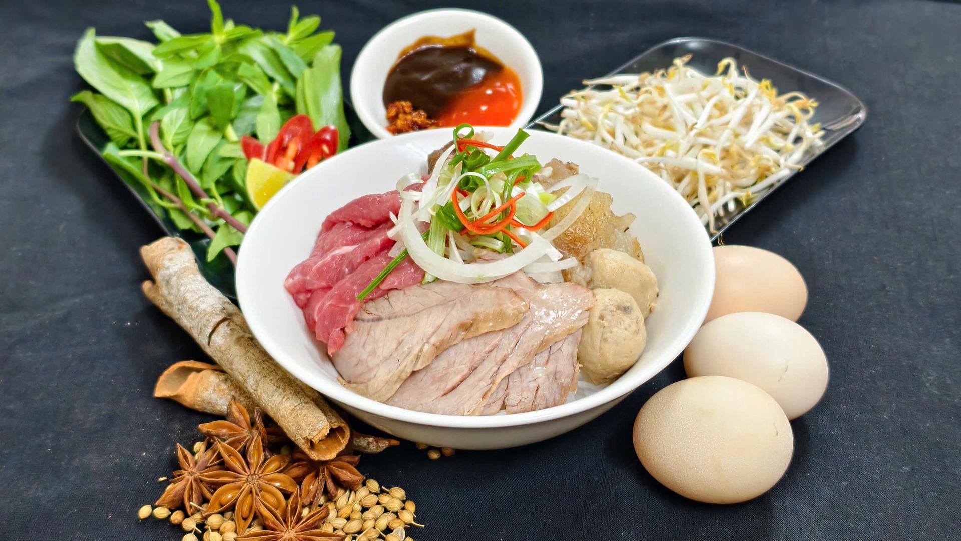 Hình ảnh “Phở” Lựa Chọn Topping Yêu Thích