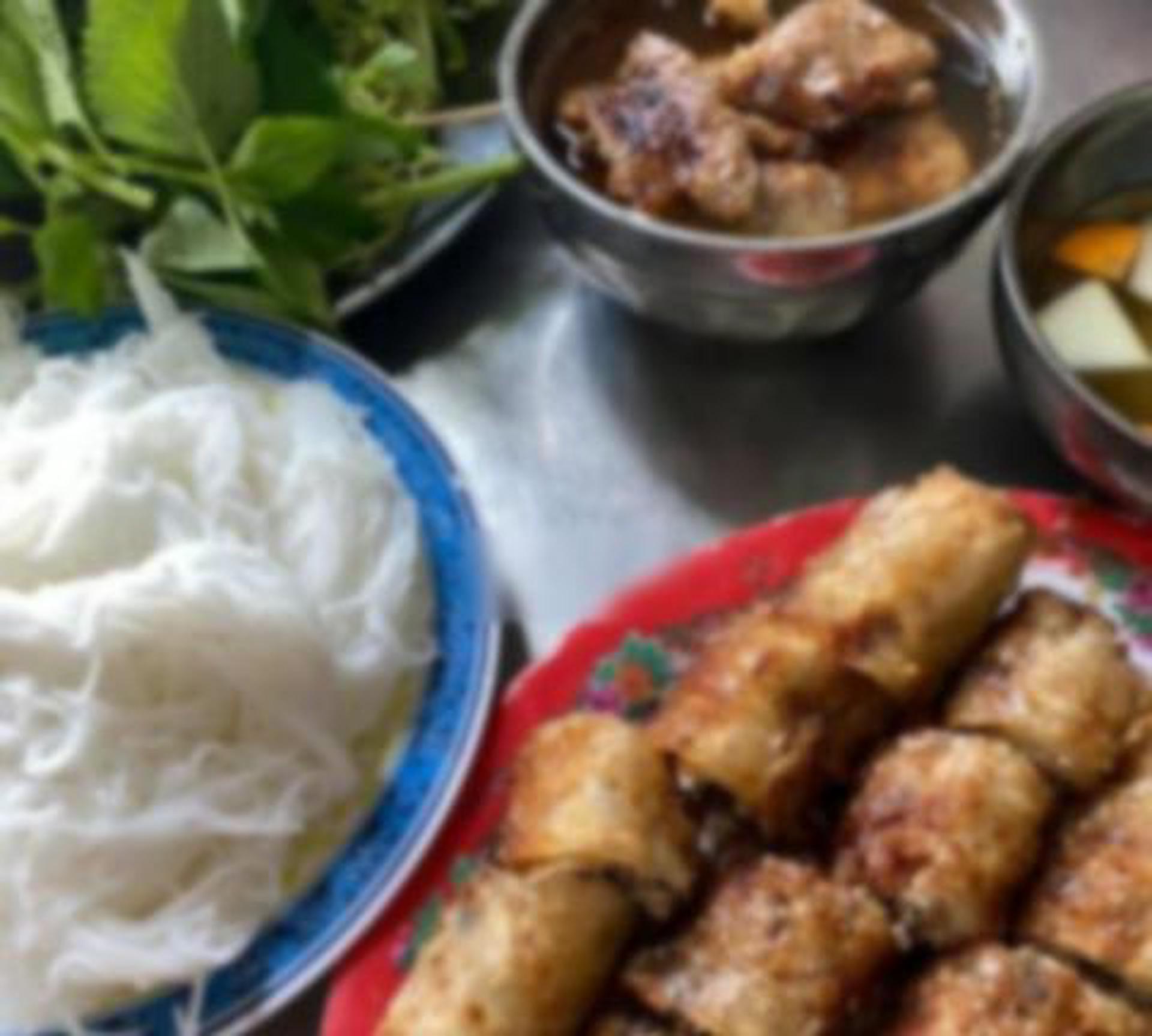 Hình ảnh Bún chả nem cua bể