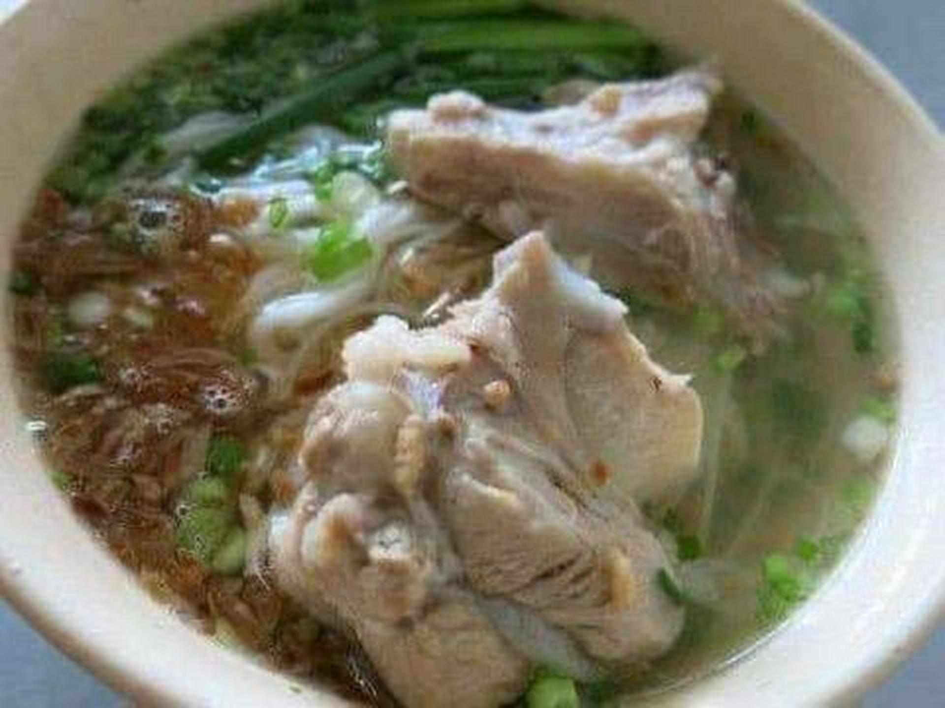 Hình ảnh Hủ tiếu mì sườn