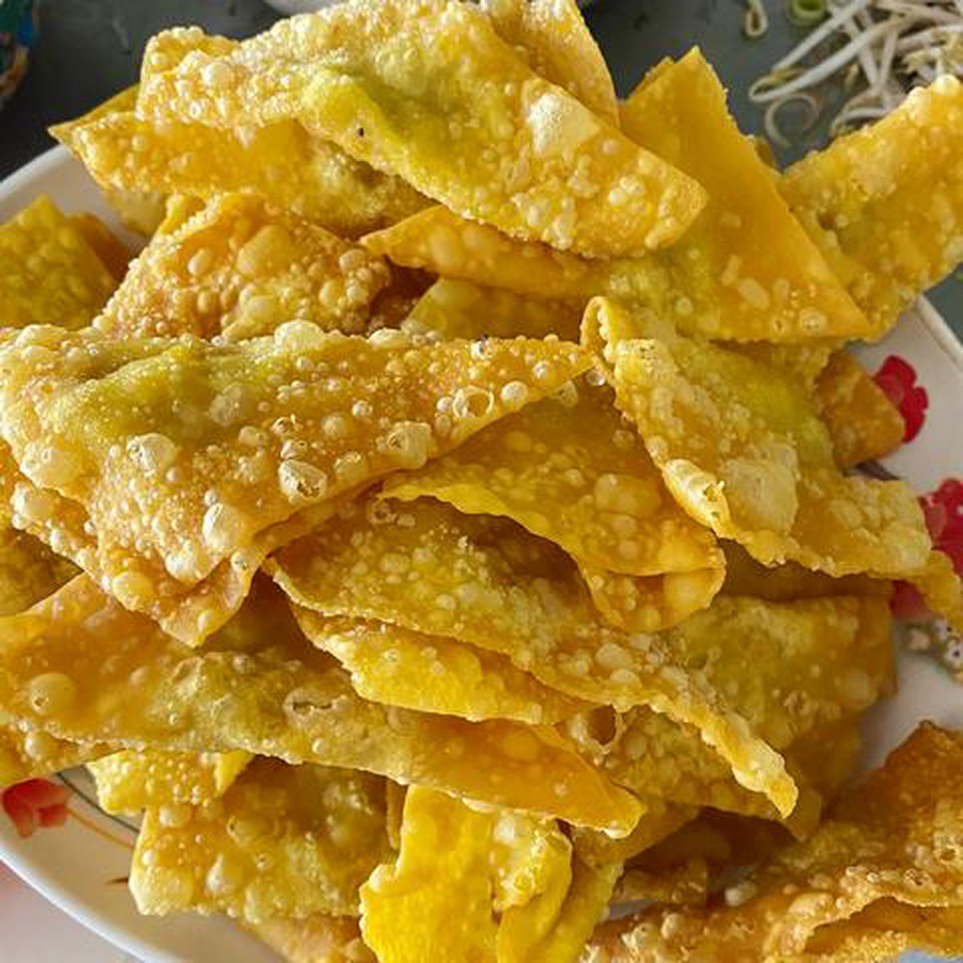 Hình ảnh Hoành thánh chiên