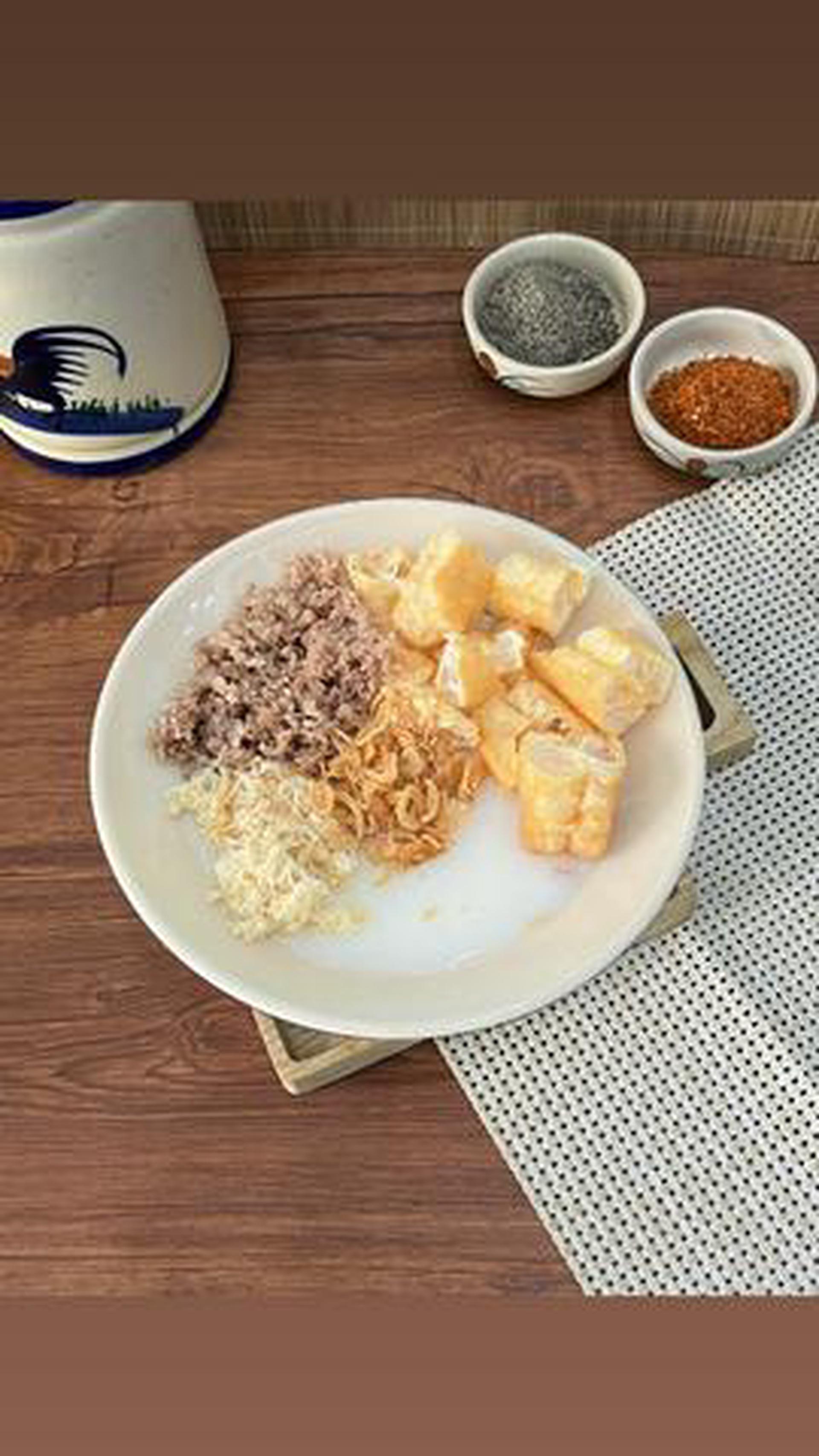 Hình ảnh Combo cháo thịt bằm