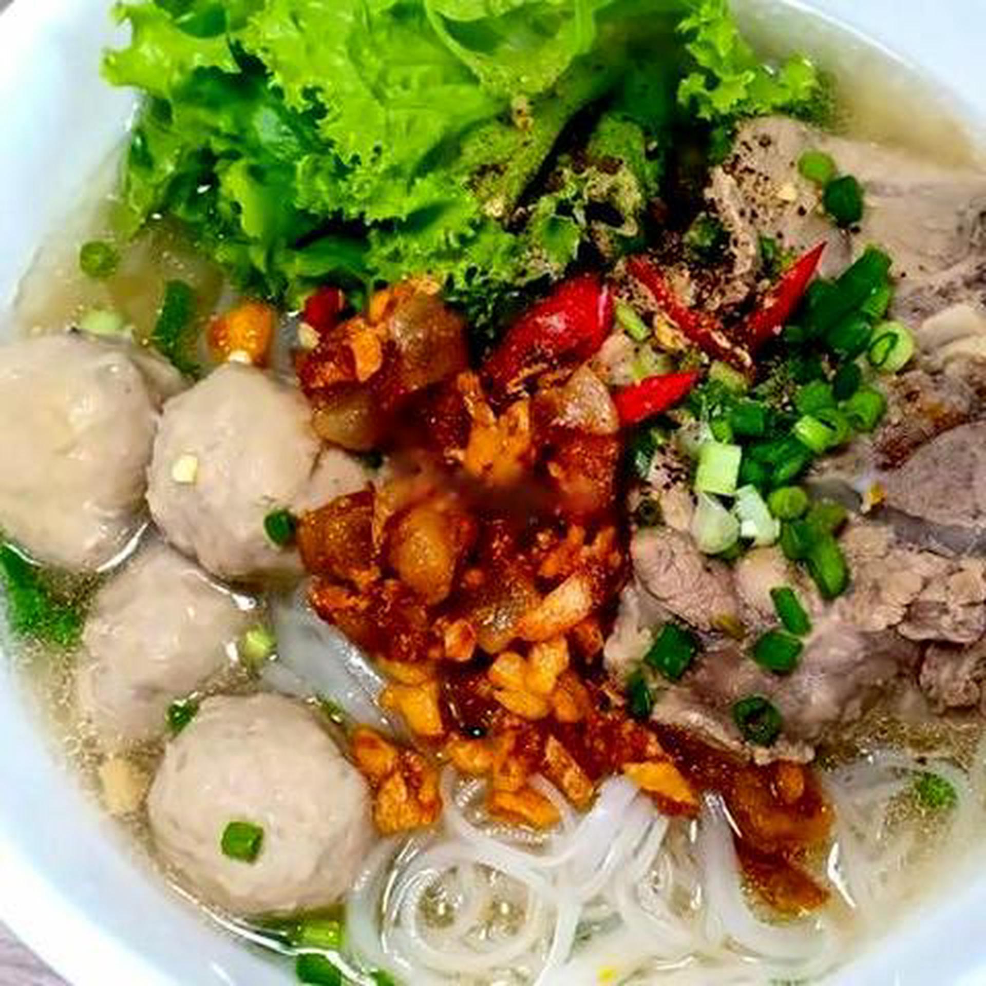 Hình ảnh Hủ tiếu tô thập cẩm - không giò