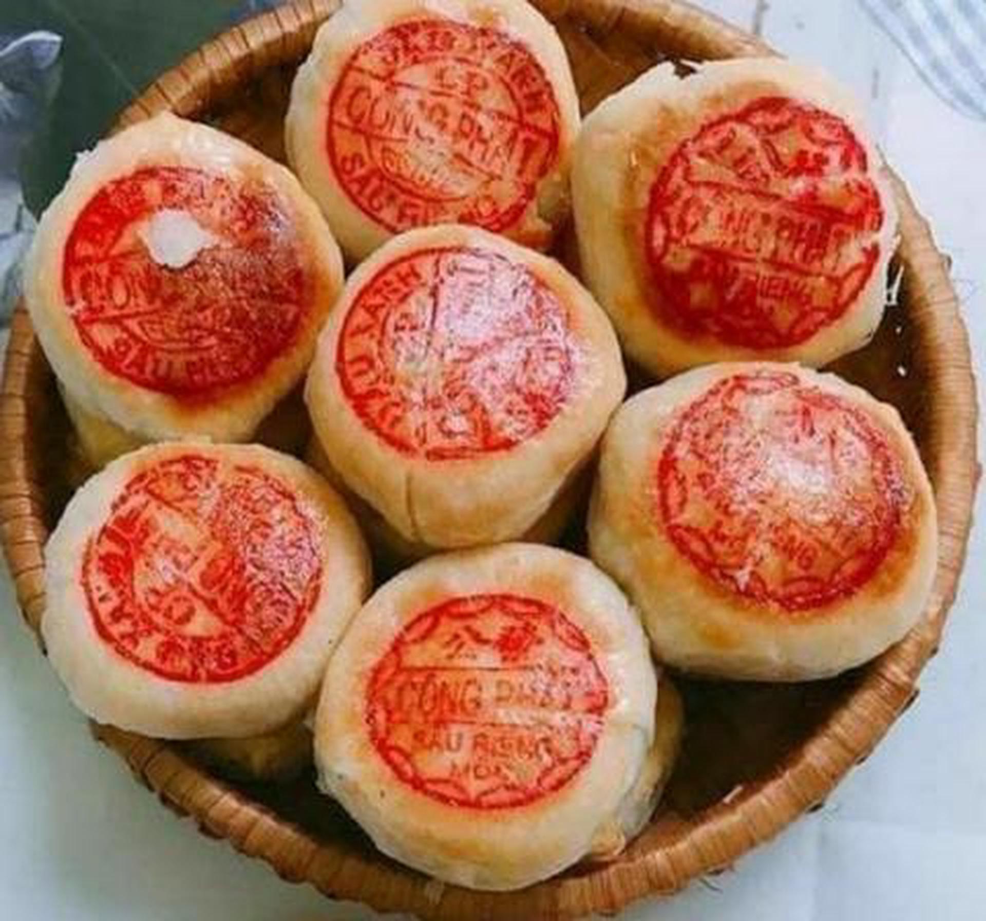 Hình ảnh Hộp 10 Cái Bánh Pía Mini Siêu Ngon 