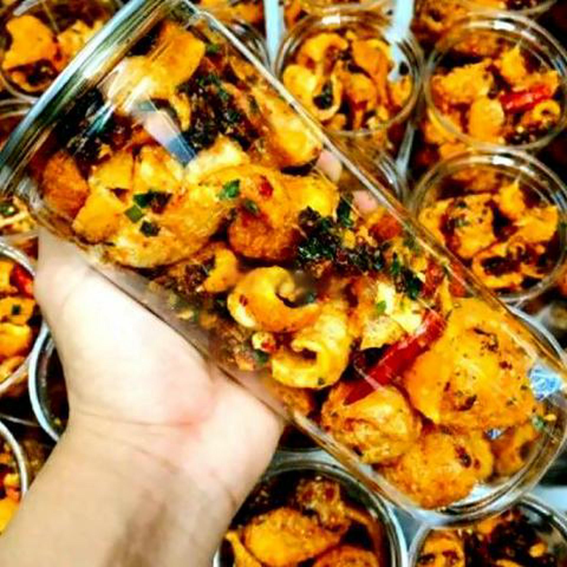 Hình ảnh Hủ 150gram da heo mắm hành