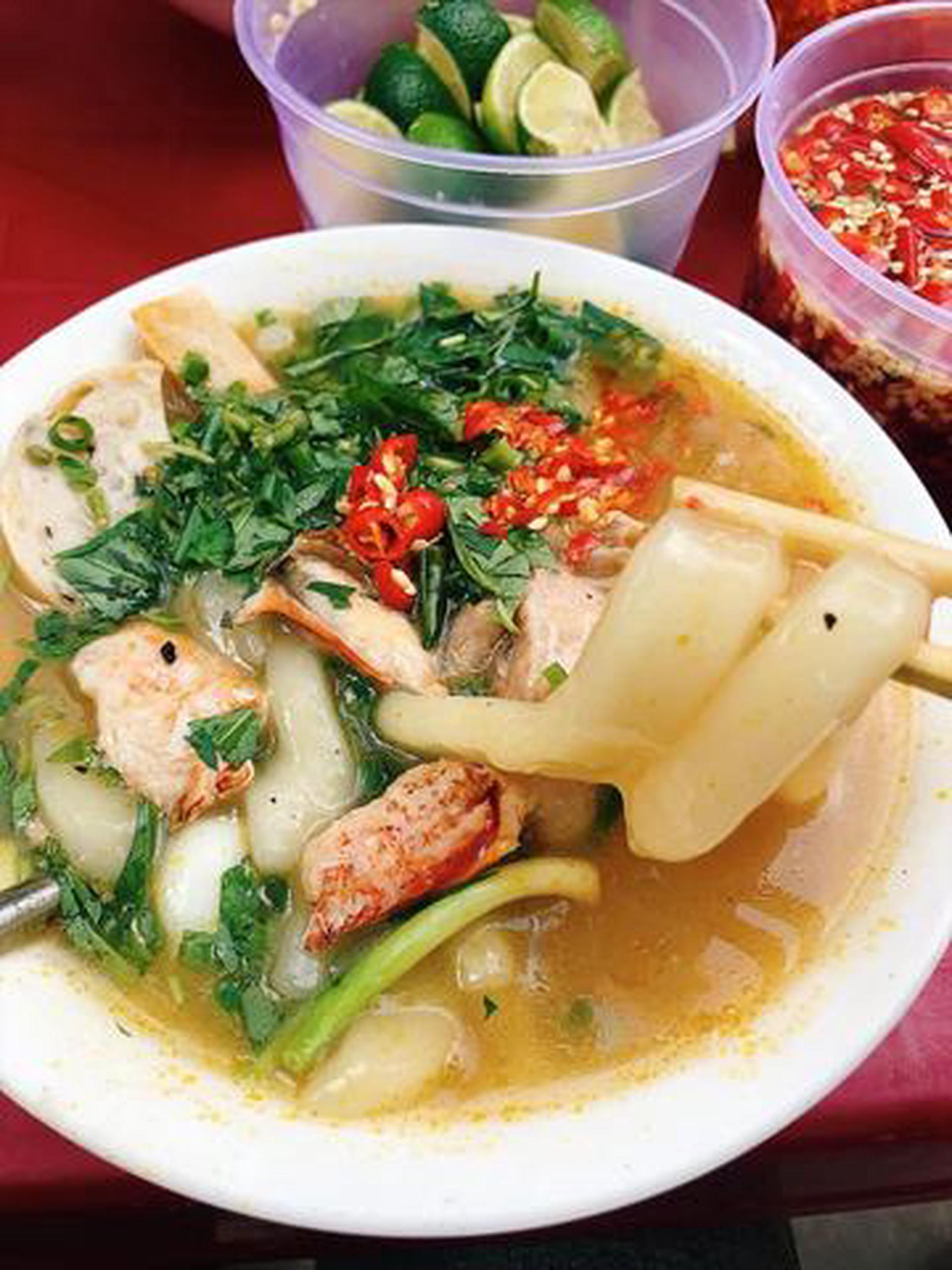 Hình ảnh Bánh Canh Cua Chả 
