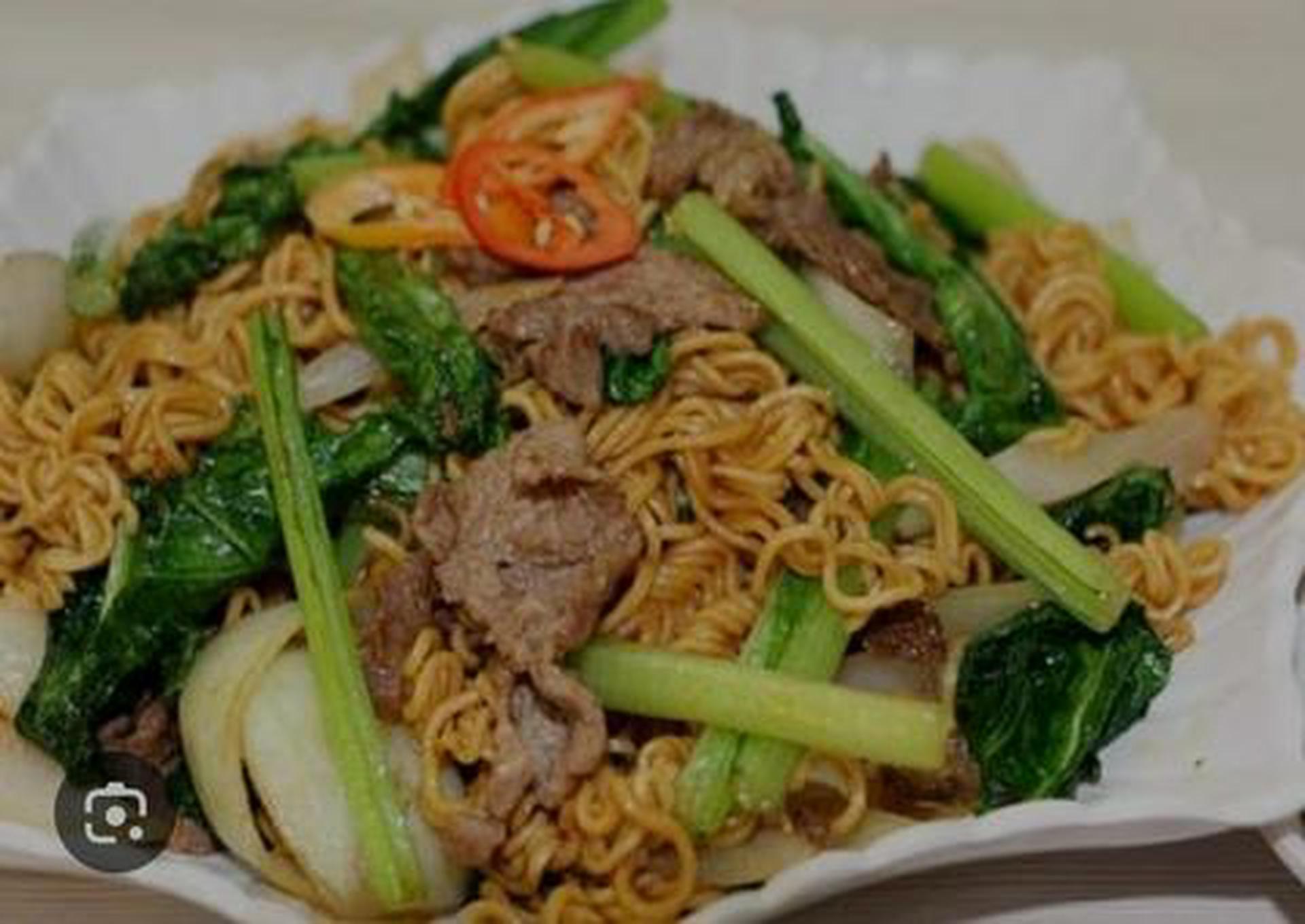 Hình ảnh Mì xào bò