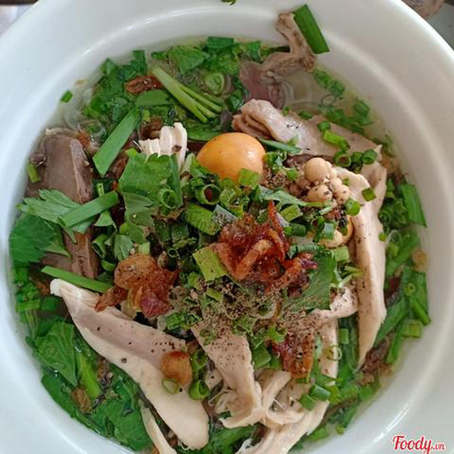 Hình ảnh Bún gà lòng trứng non