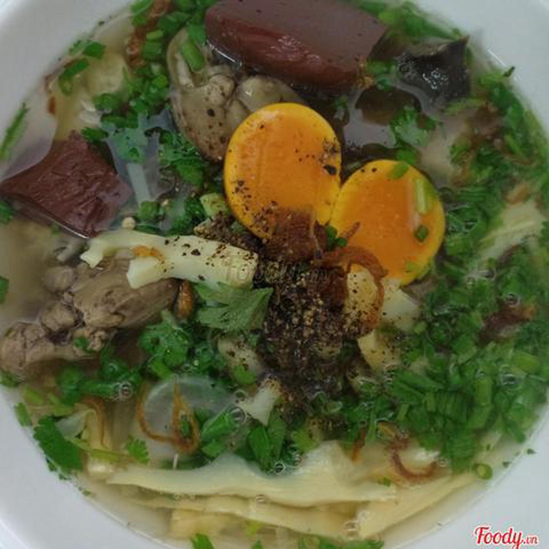 Hình ảnh Miến gà lòng trứng non