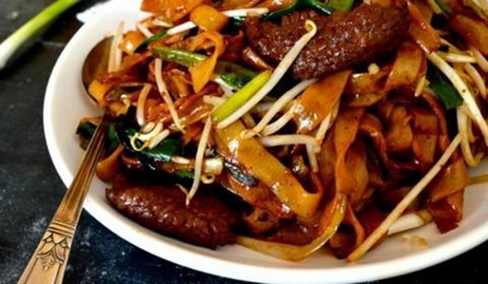 Hình ảnh Hủ tiếu xào thịt bò