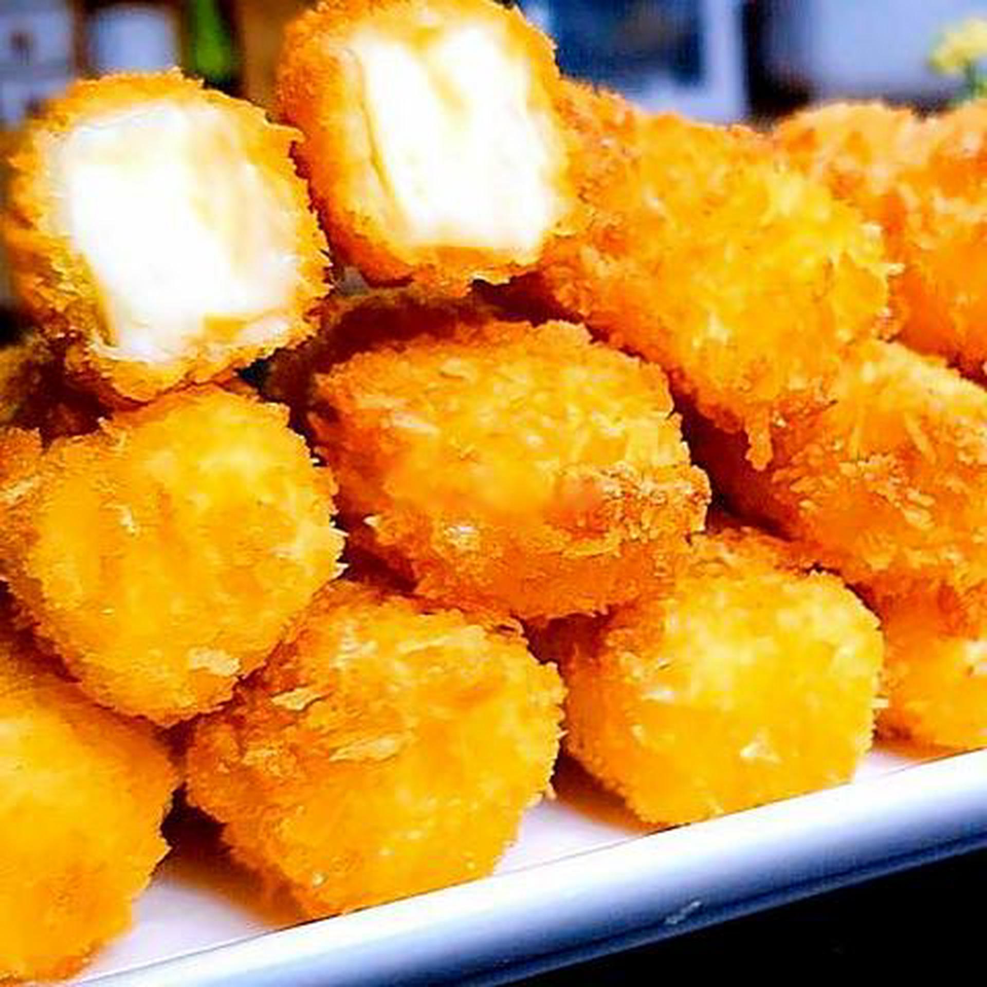 Hình ảnh Bánh Sữa Tươi Chiên