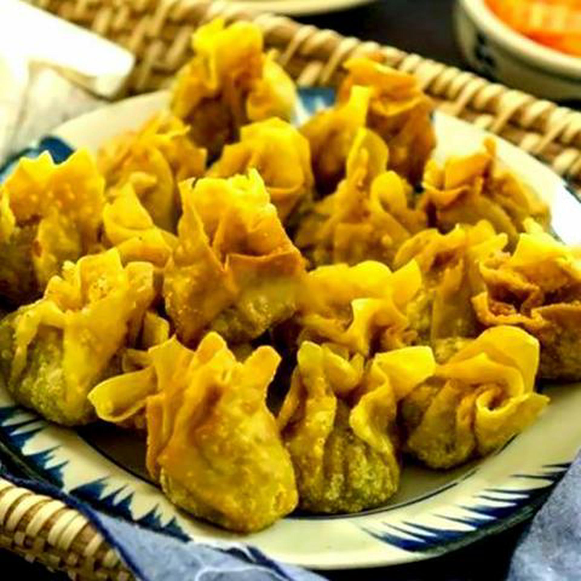 Hình ảnh Hoành thánh chiên - 6 cục
