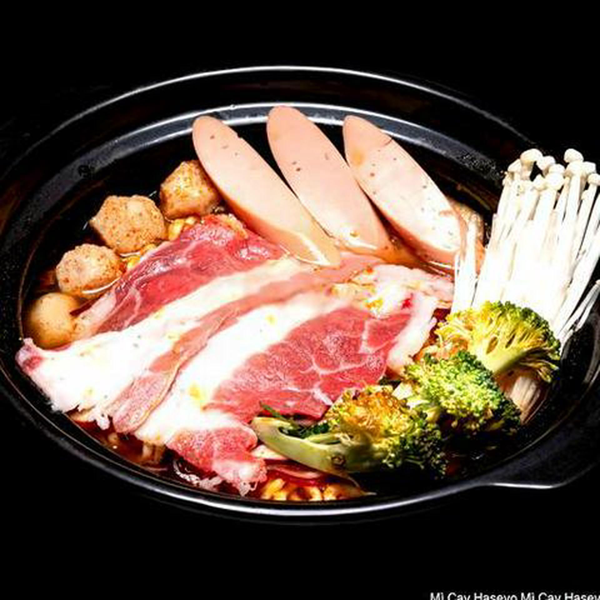 Hình ảnh Mì Kim Chi Bò Mỹ