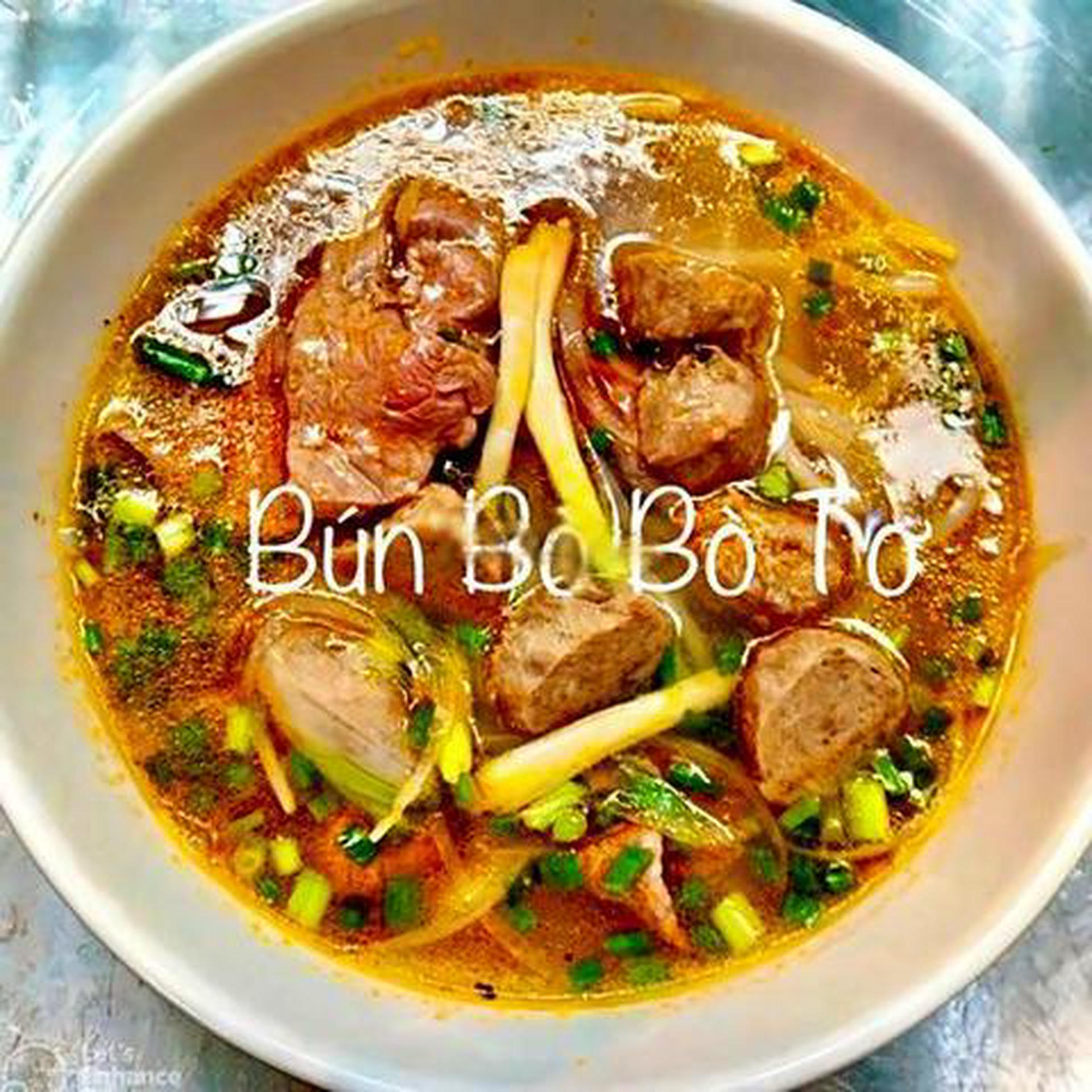 Hình ảnh Bún Bò Tái - Bò Viên