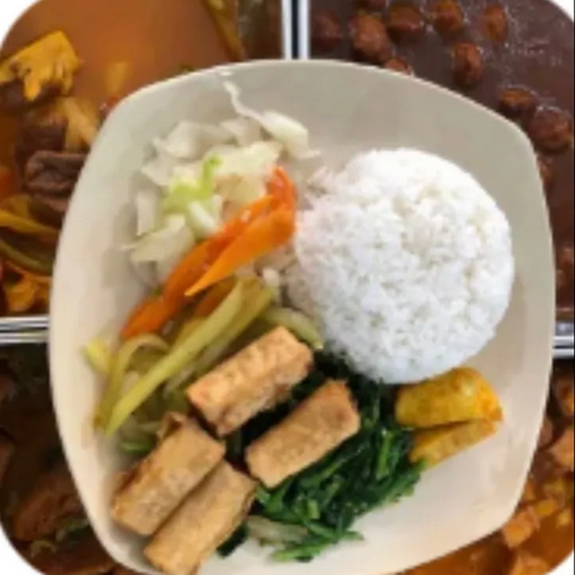 Hình ảnh Cơm chả giò chay