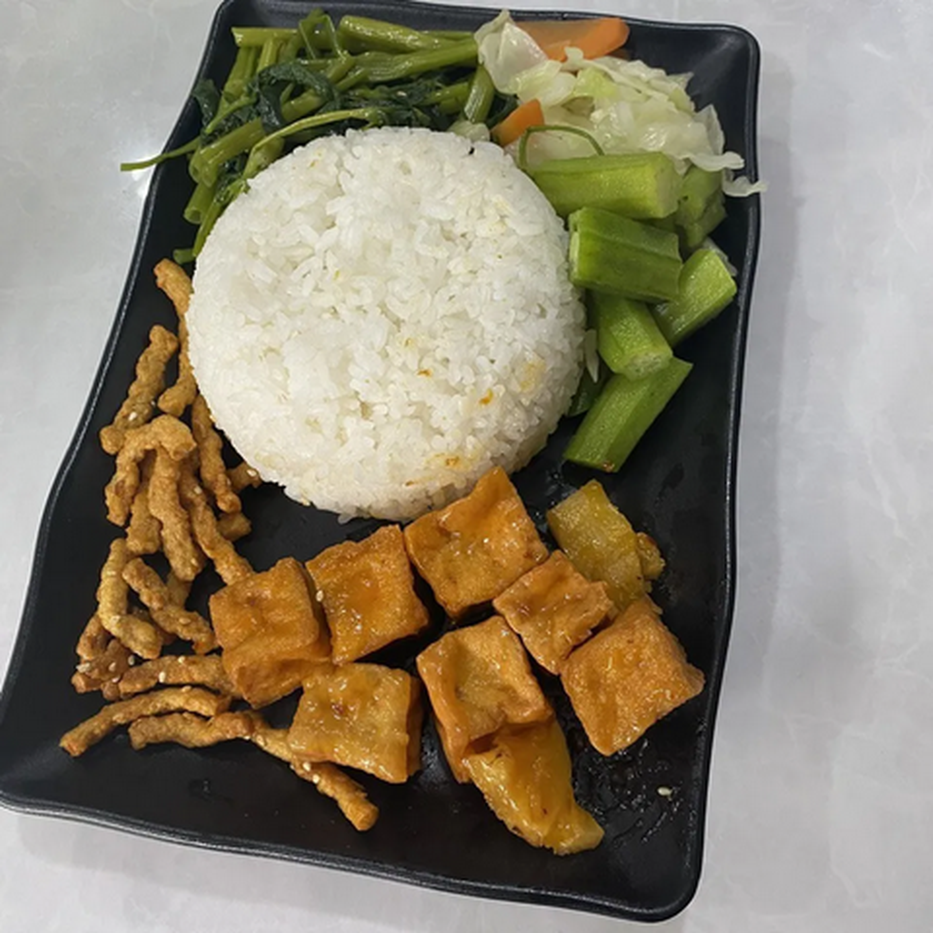 Hình ảnh Cơm đậu hũ kho chay