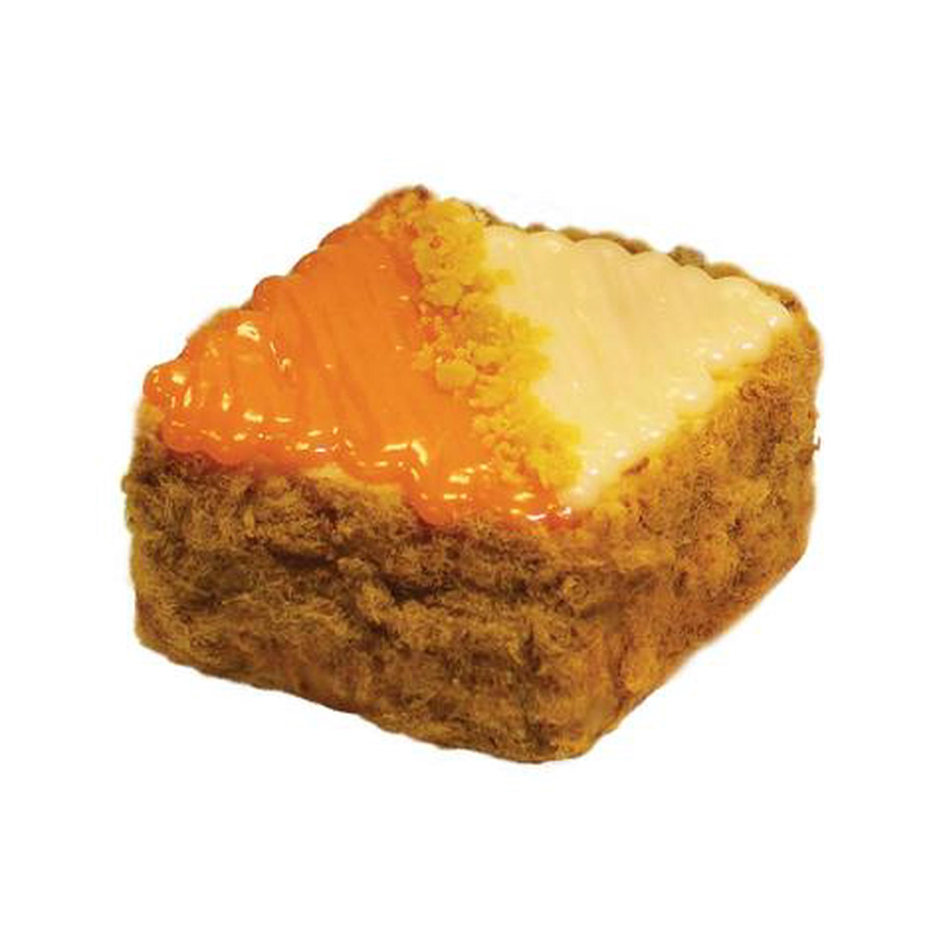 Hình ảnh Salted egg sponge cake