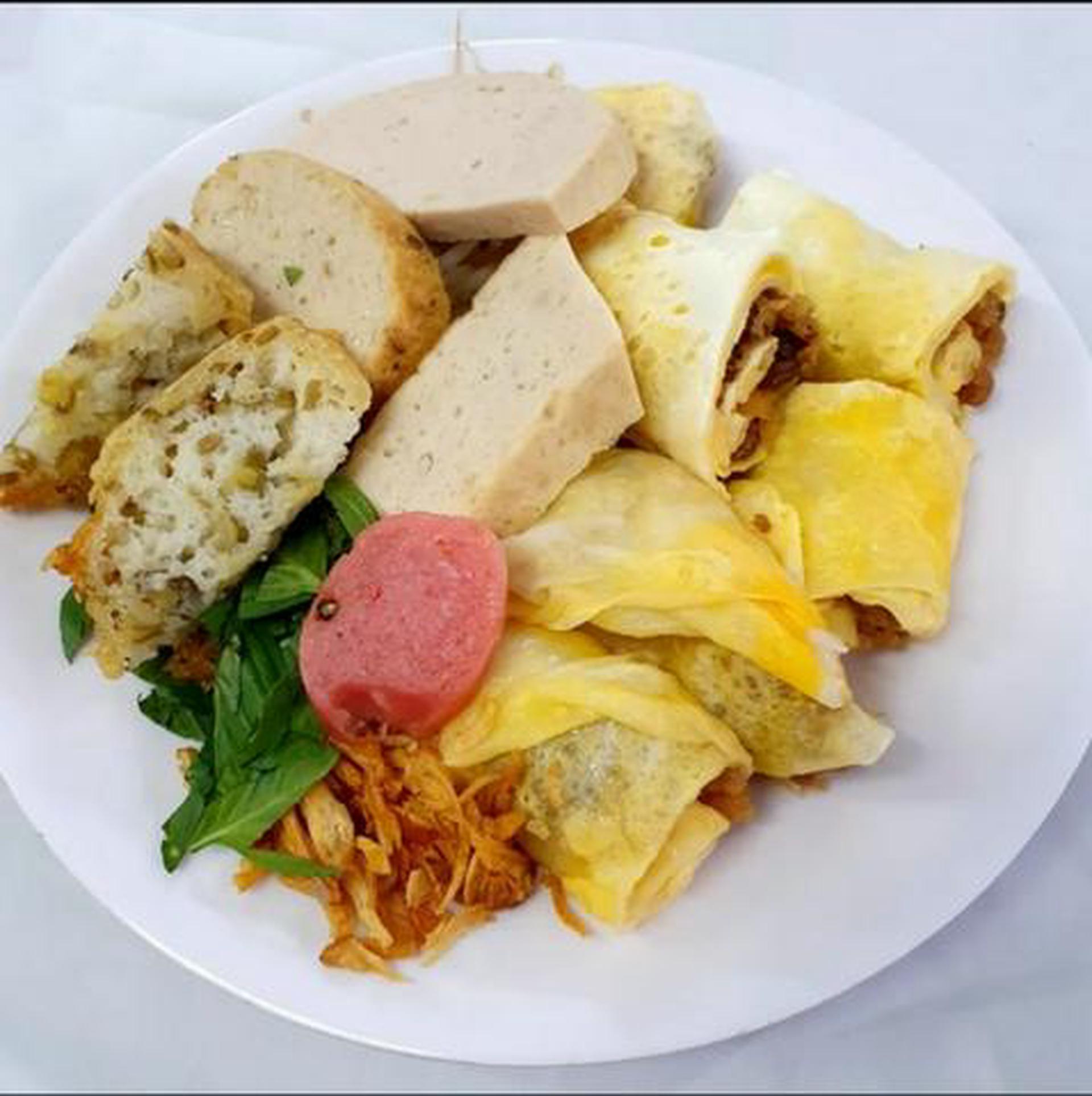 Hình ảnh Bánh Ướt Trứng 