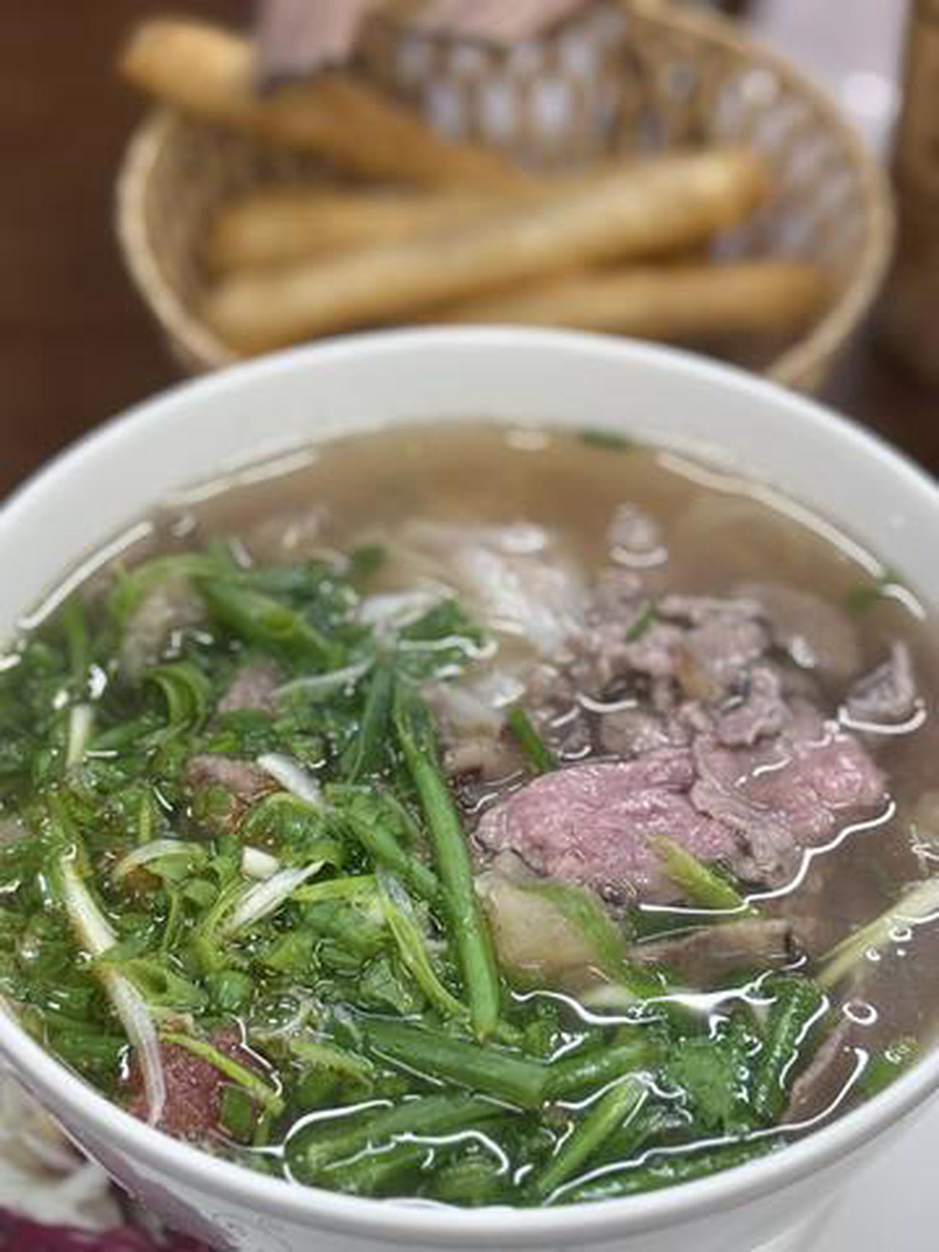 Hình ảnh Phở tái chần
