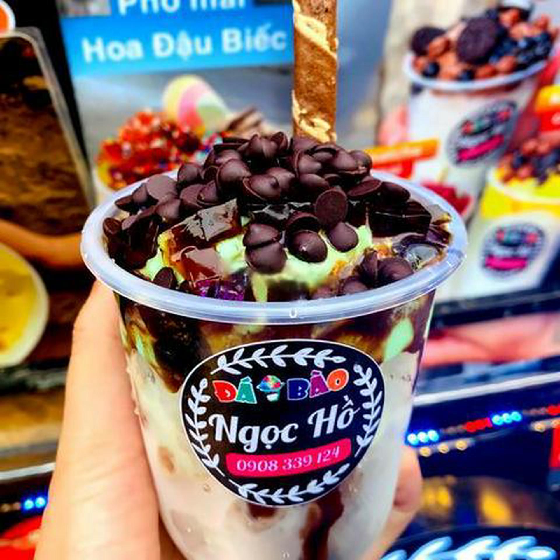 Hình ảnh Đá bào kem bạc hà chocolate