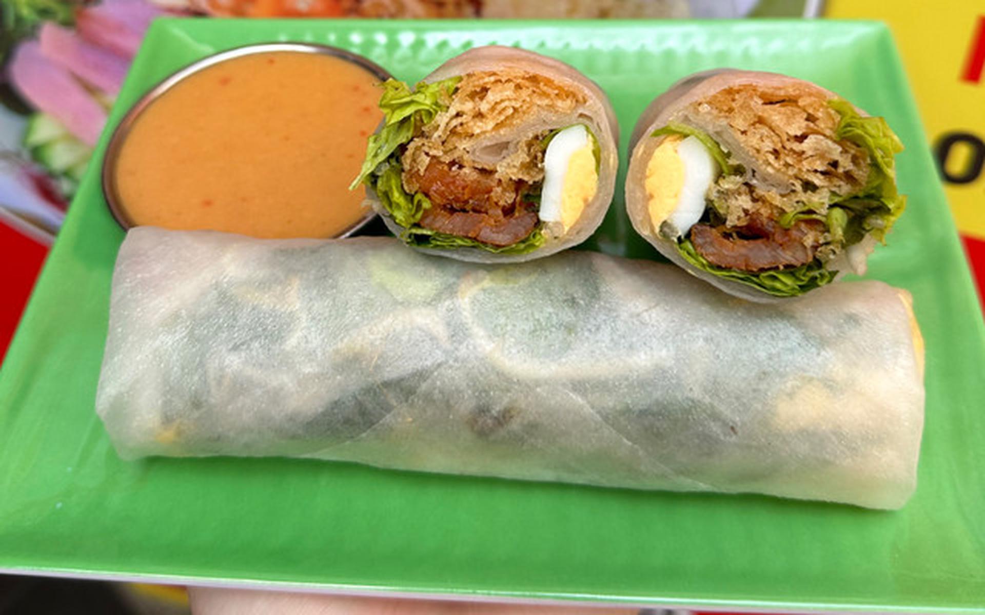 Hình ảnh Bánh cuốn Tây Sơn