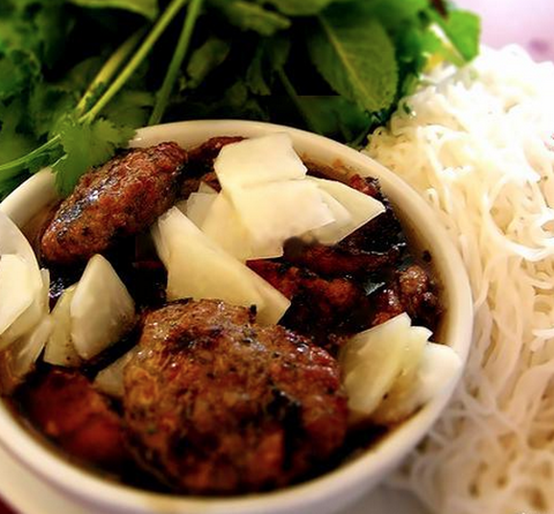 Hình ảnh Thịt bún chả thêm