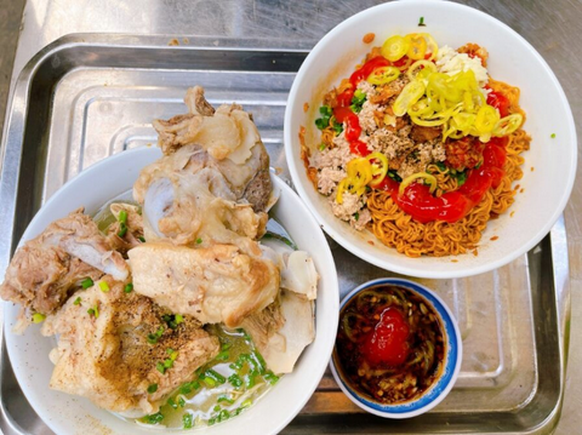 Hình ảnh Hủ tiếu khô xương