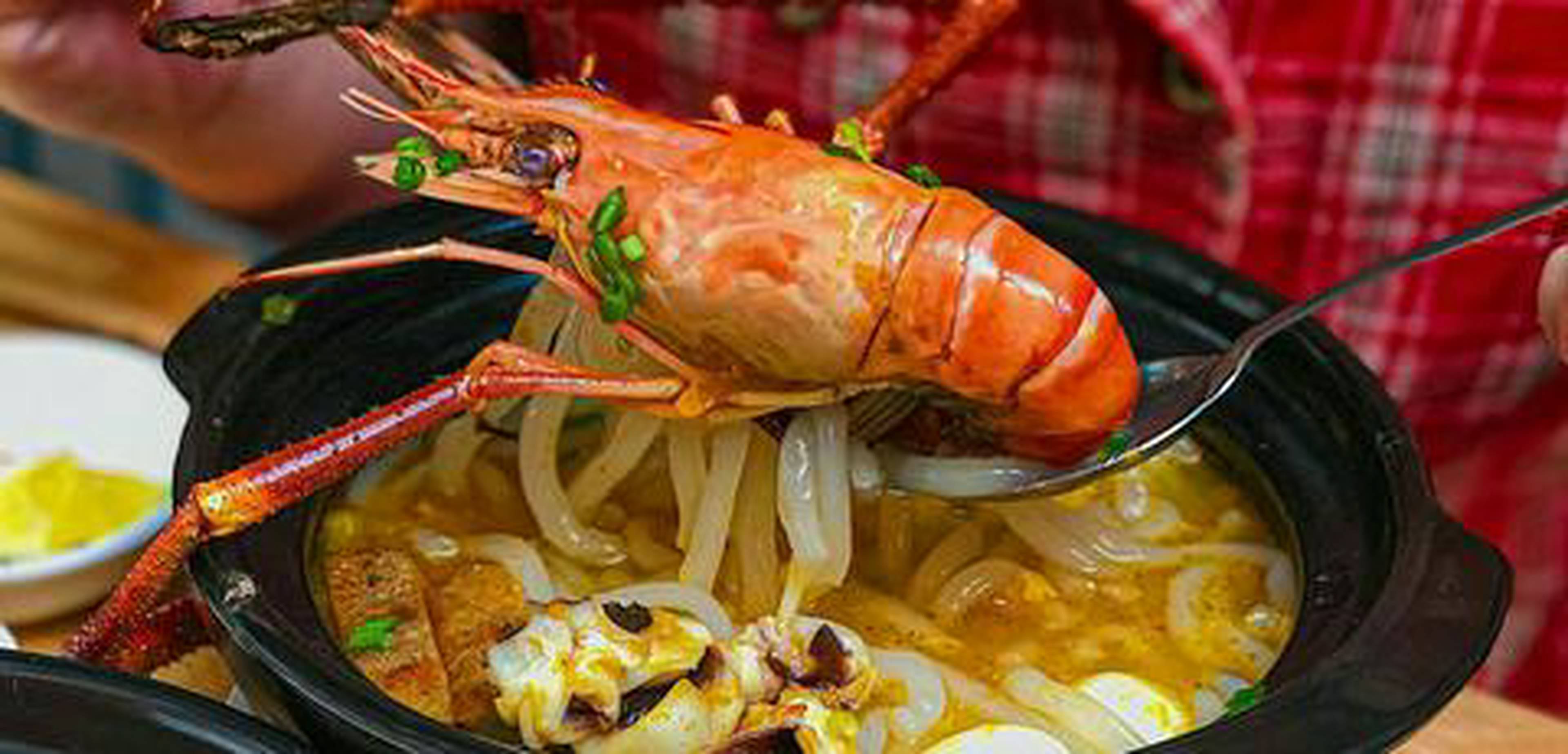 Hình ảnh Bánh Canh Thị - Bánh Canh Tôm Càng Xanh - Trần Bình Trọng