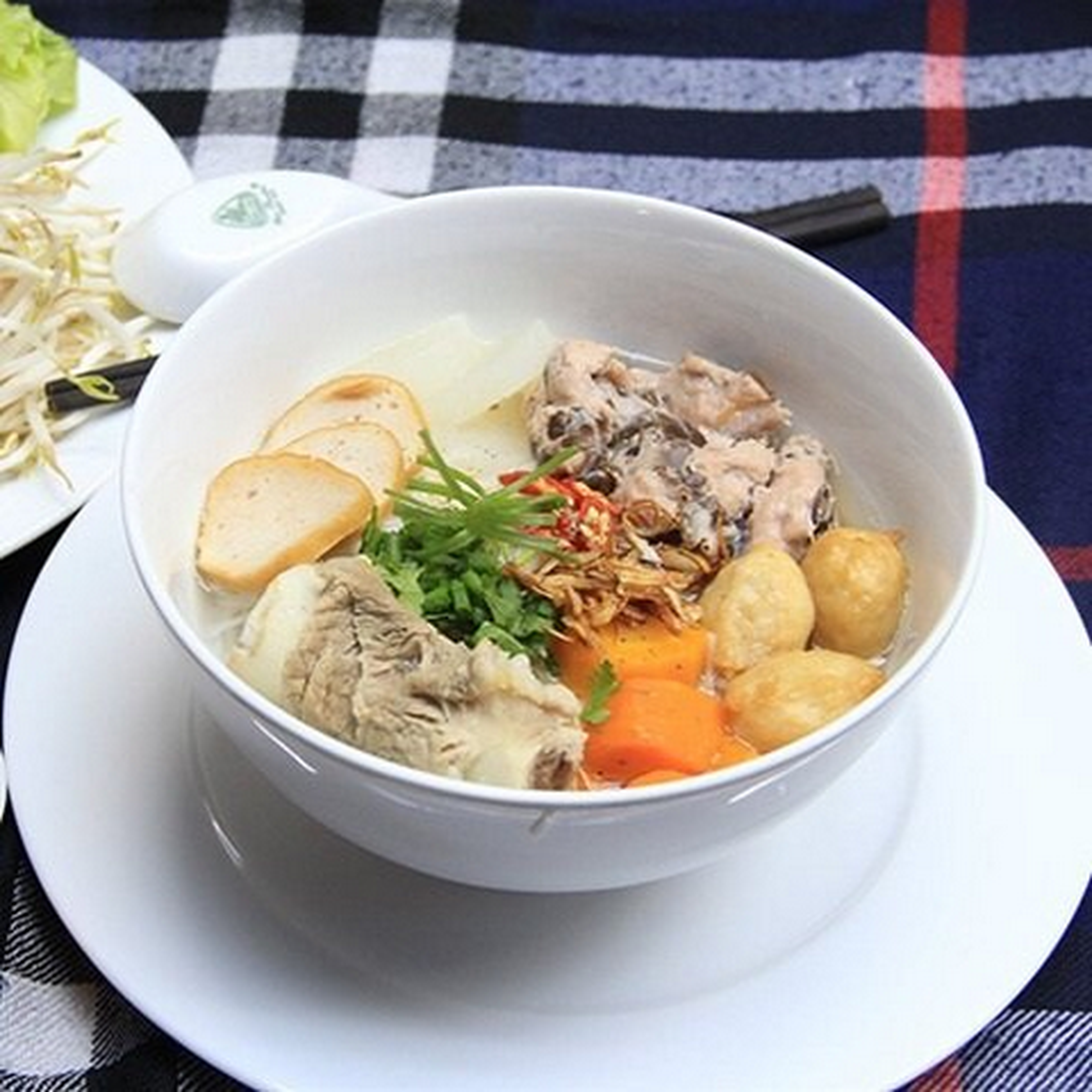 Hình ảnh Mì Huy Hoàng - Bế Văn Cấm