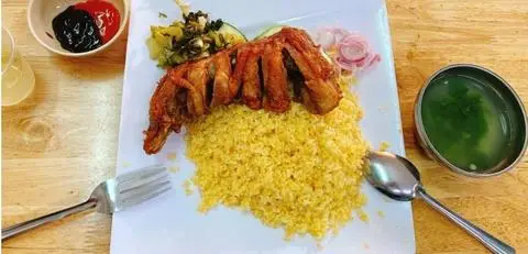 Hình ảnh Cơm Gà Xối Mỡ Trang 99 - Lê Đức Thọ