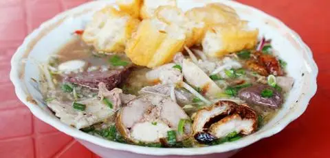 Hình ảnh Cô Năm - Cháo Lòng - Vườn Lài