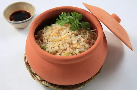 Hình ảnh Cơm Chiên Cá Mặn Anh Tâm - Nguyễn Văn Thương