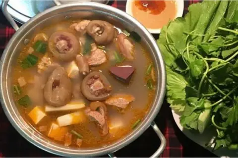 Hình ảnh Lẩu Bò Mang Về - Nguyễn Ảnh Thủ