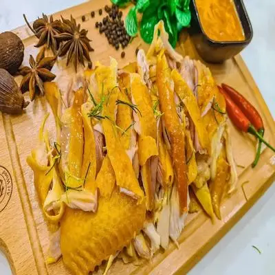 Hình ảnh Gà Ủ Muối Bác 2 Voi - Đường Số 1 