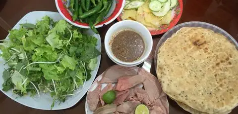 Hình ảnh Bê Thui Nóng 77 - Dương Bá Trạc