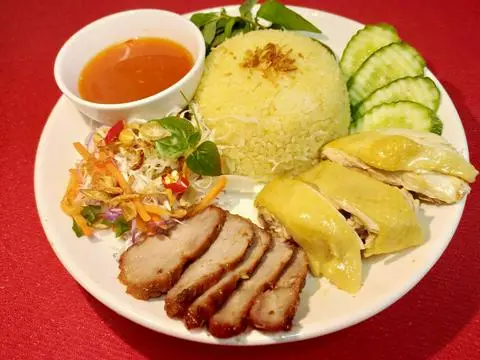 Hình ảnh Cơm Gà 254 - Cơm Gà Hải Nam - Âu Cơ