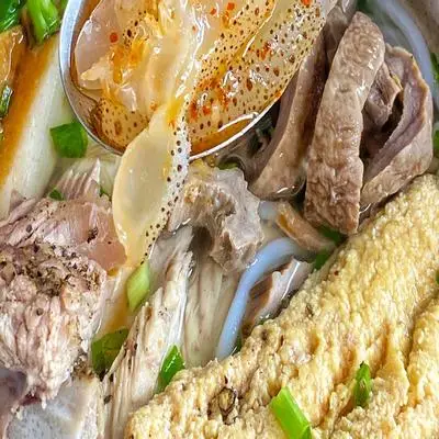 Hình ảnh Mến - Bún Chả Cá Sứa Nha Trang - Cách Mạng Tháng 8