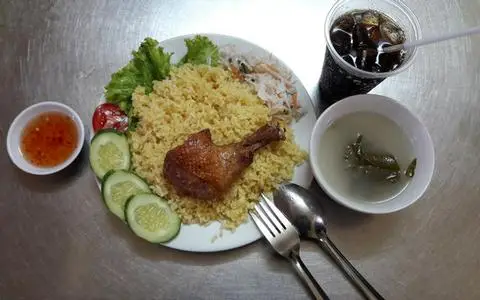 Hình ảnh Minh Thành - Cơm Gà Xối Mỡ & Cơm Bình Dân - Kha Vạn Cân